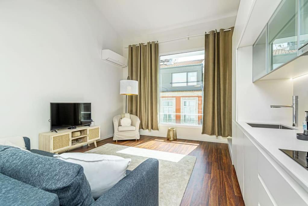 Bombarda Apartments IV By Innkeeper Porto Exterior photo